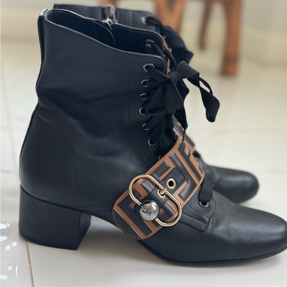 Fendi Black Lace Up Boots with Brown Buckle